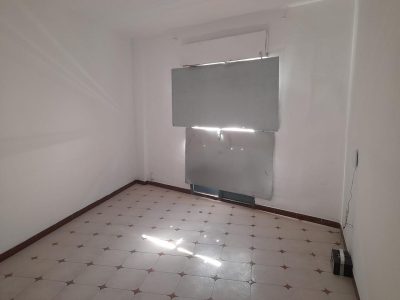 4015942-5d513332