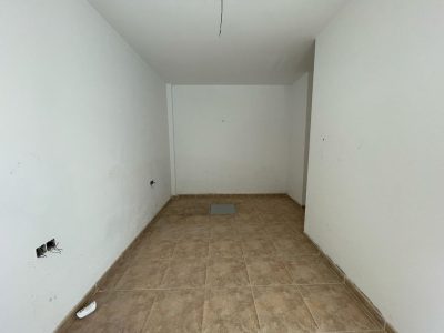 4015945-8a3e2758