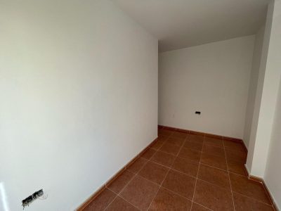 4015947-0ba5e78a