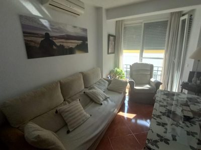 4015989-efe54a78