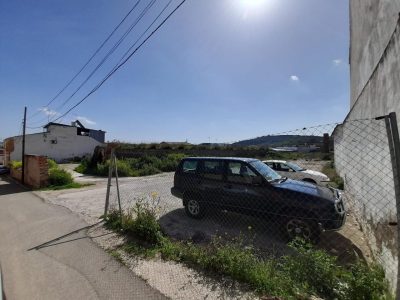 4016047-da759db1