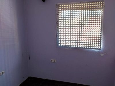 4020284-06d8f0a3
