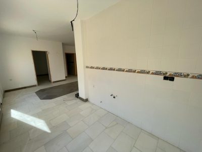 4020329-e366d6a9
