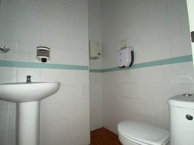 4046011-4e30a717
