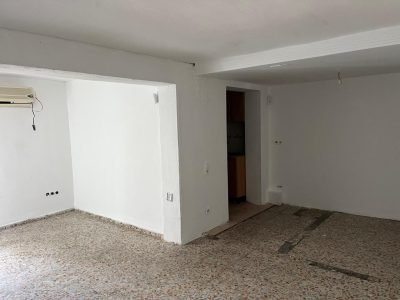 4070965-7a23c79c
