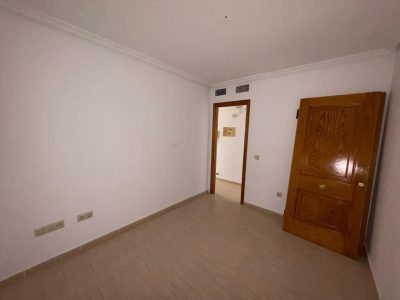 4098513-78c2f3da