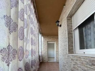 4100383-e26952ad