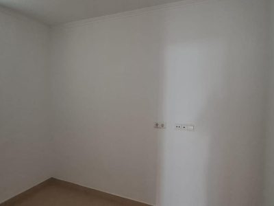 4102320-44910923