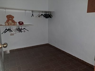 5f43586b-39cd-46bf-8578-f8fae260d07e